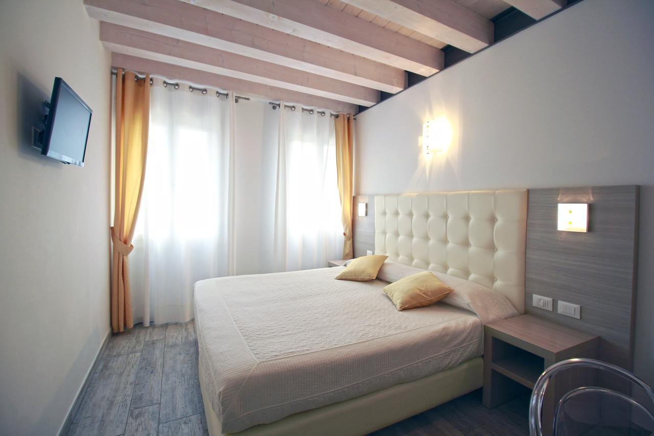 Locanda Stravedo Pellestrina Quarto foto